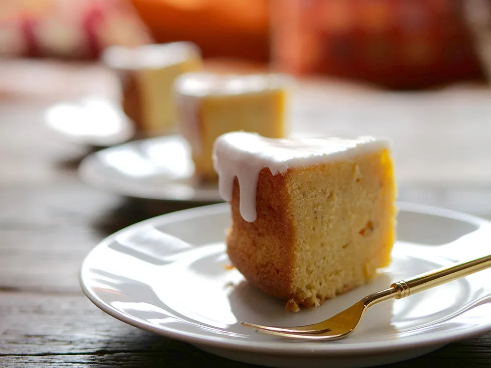 カットしたレモンケーキを並べた画像
