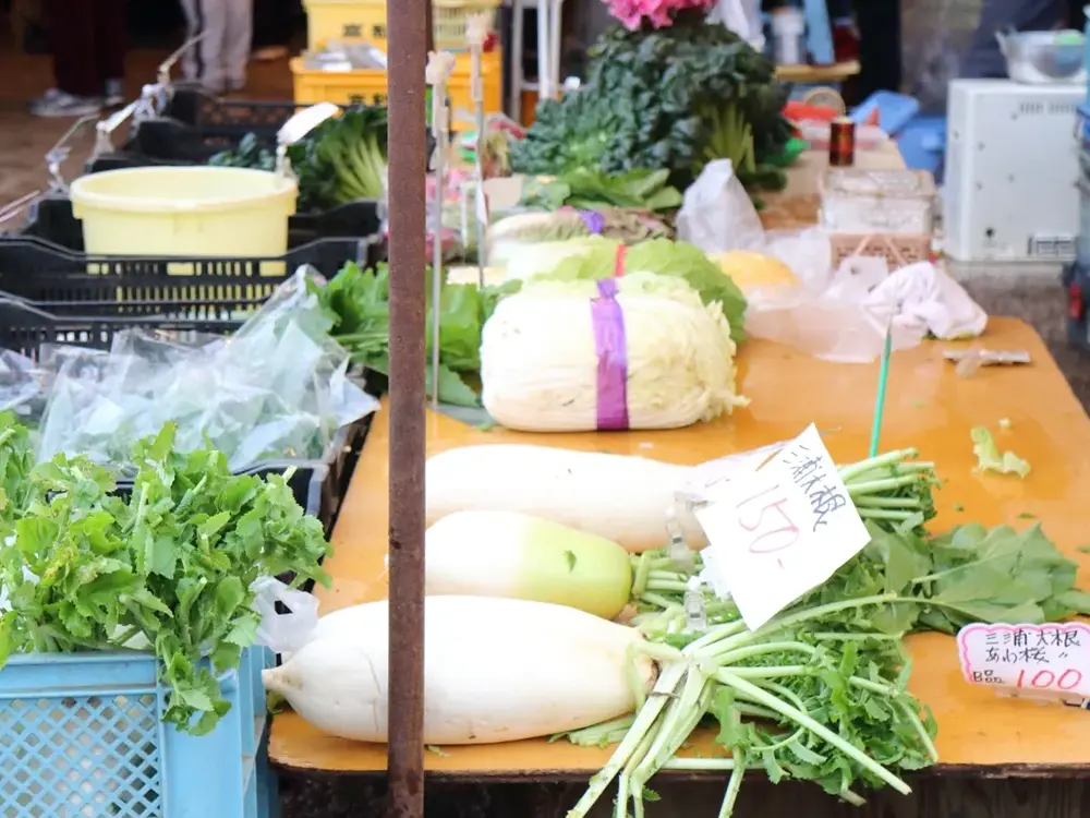 三崎朝市の三浦野菜の画像