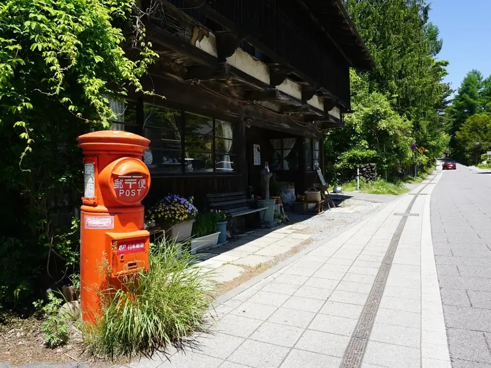 追分宿の趣ある街道の画像