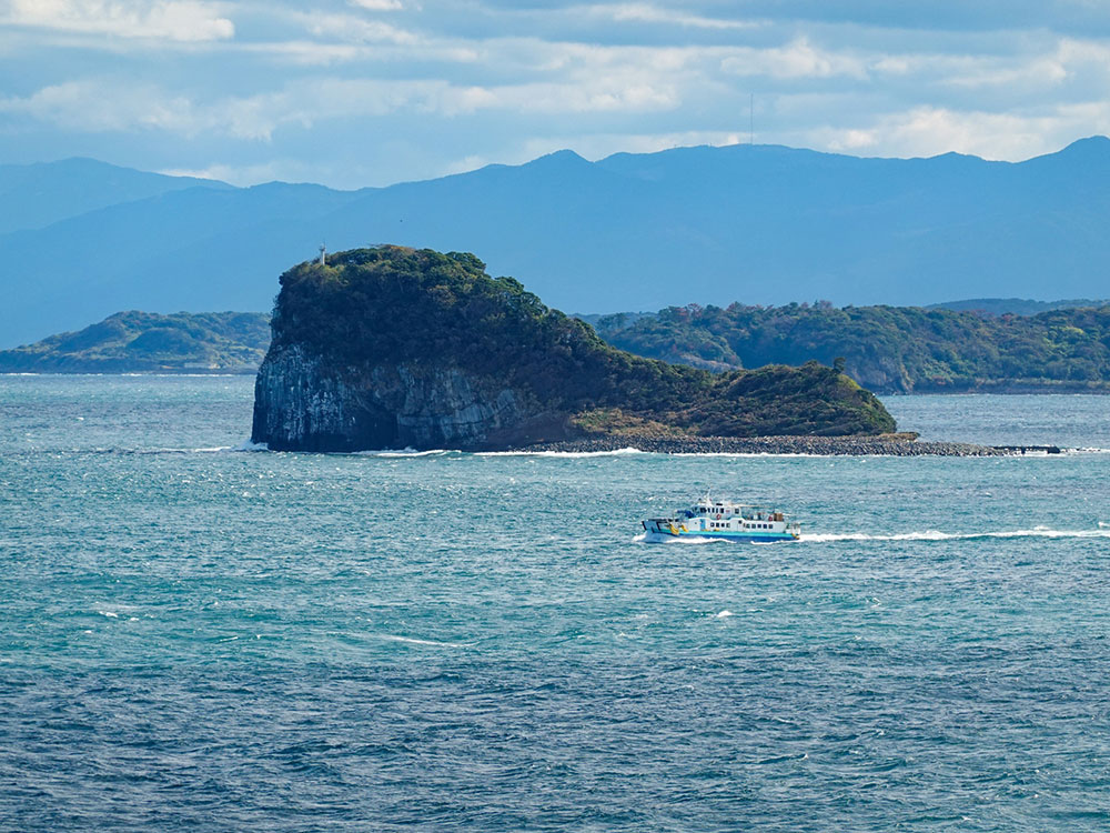 玄界灘の離島の画像