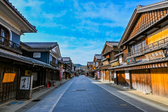 おかげ横丁の街並みの画像