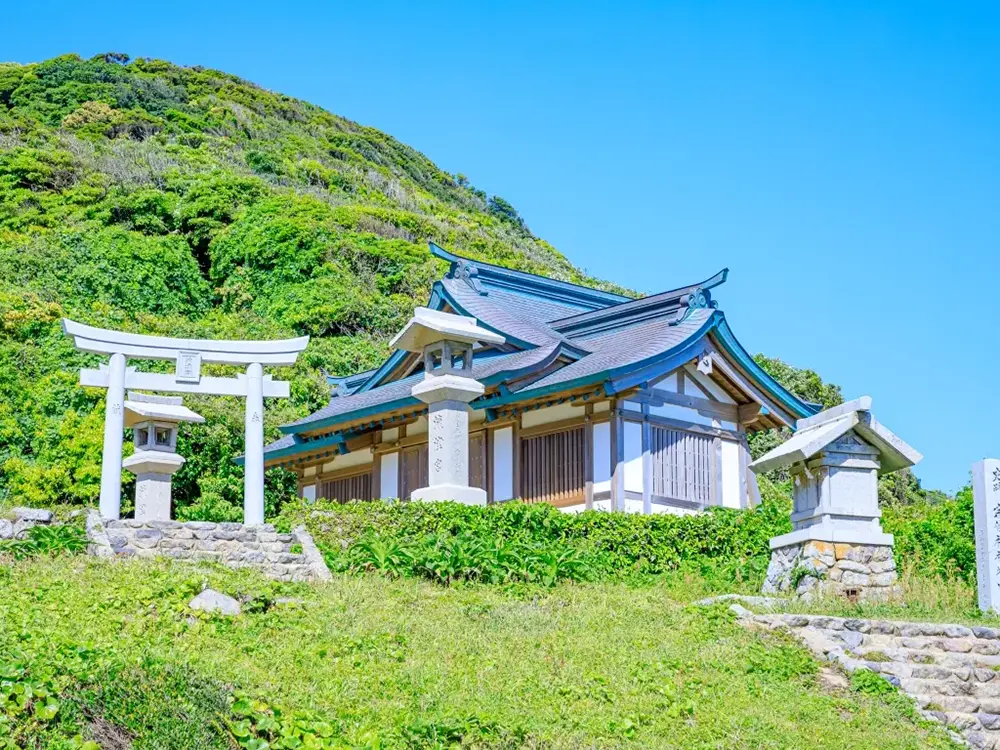 初夏の宗像大社沖津宮遙拝所の画像