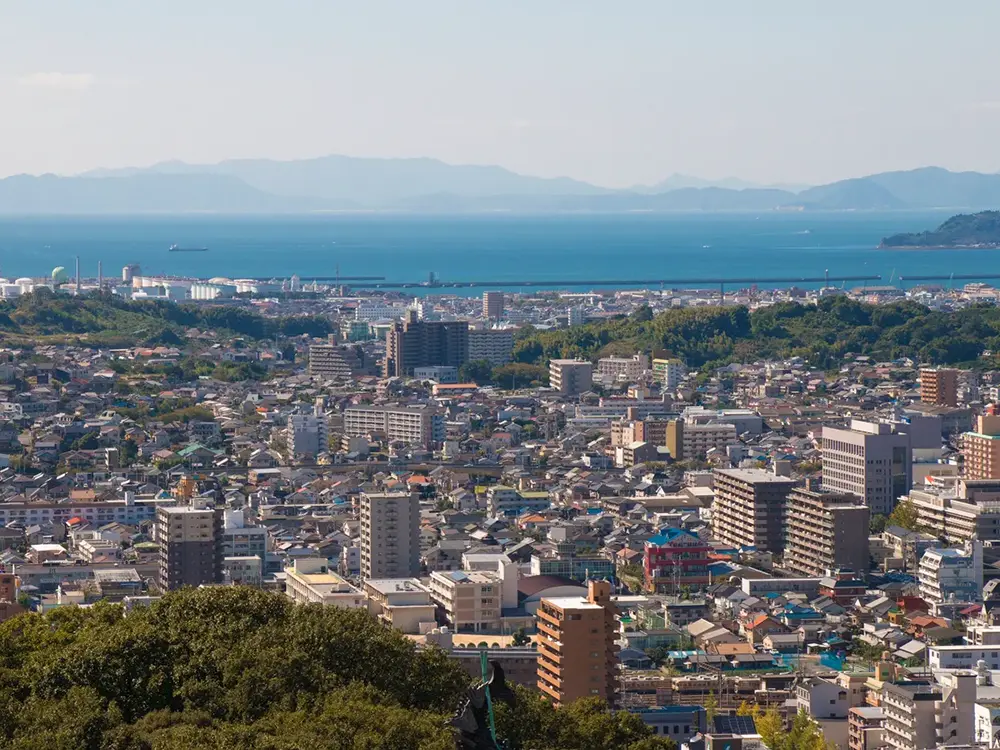 松山城から見た松山市の風景の画像