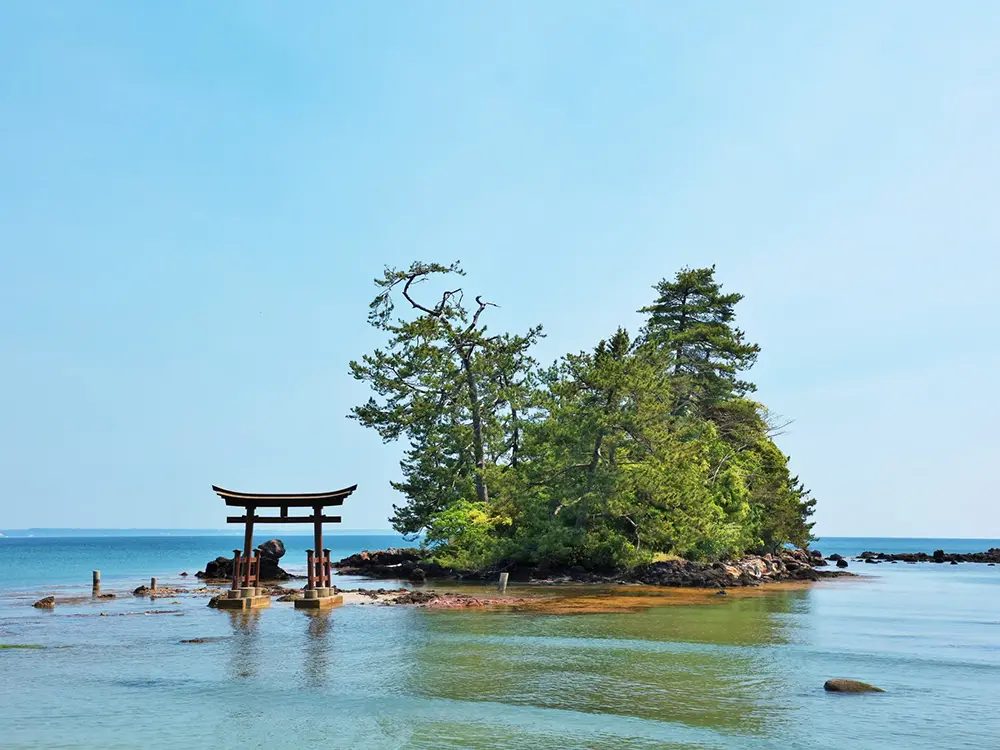 恋路海岸からの弁天島の画像