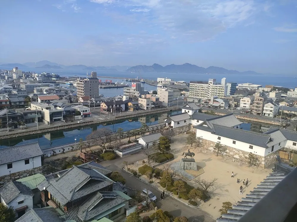 今治城天守からの眺望の画像