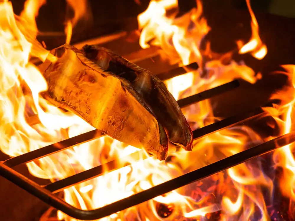 カツオの藁焼きの画像