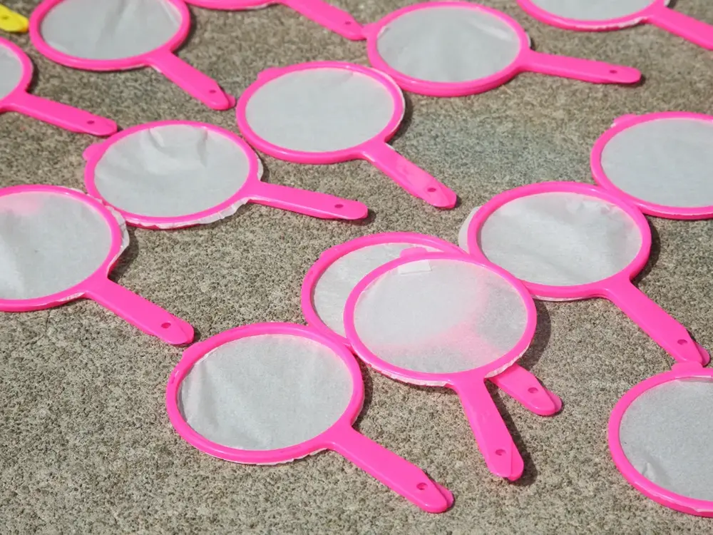 プラスチック枠のポイの画像