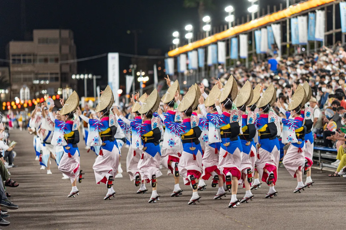 徳島市阿波踊りの画像