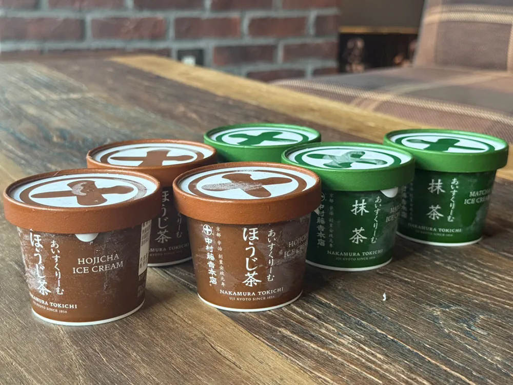「中村藤吉本店」抹茶・ほうじ茶アイスクリームの画像